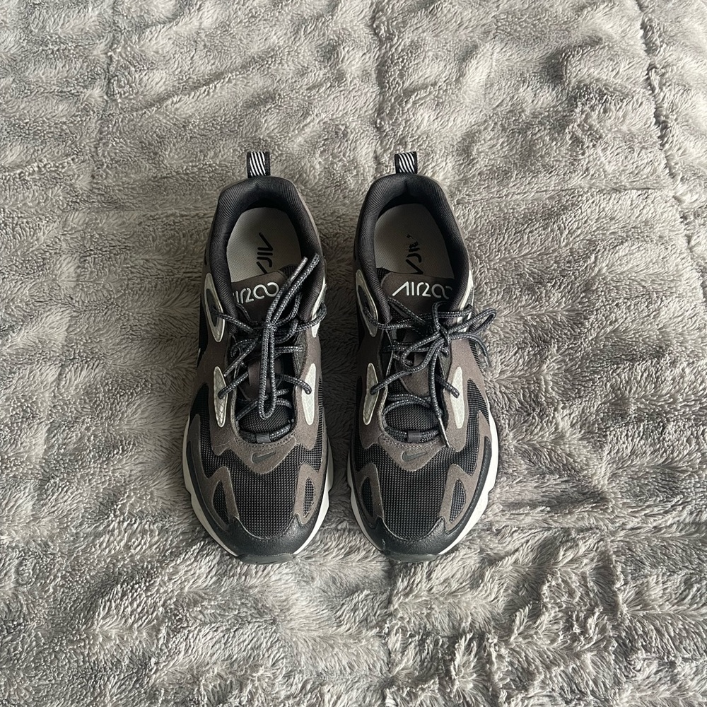 Nike air max 200